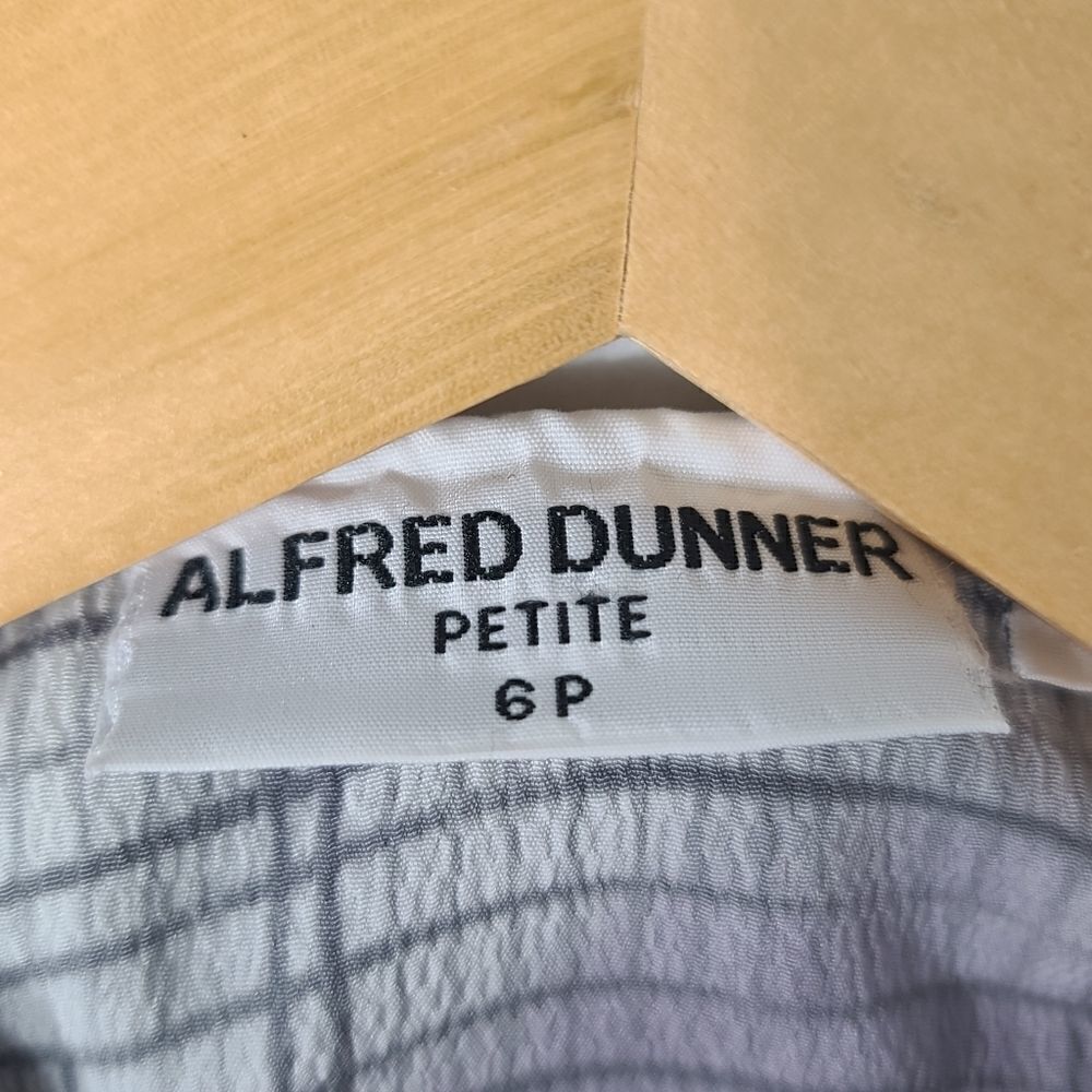 Alfred Dunner Button Up Shirt - Picture 7 of 9
